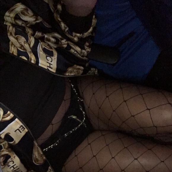 Meet your Posher, Danni - Picture 1 of 1